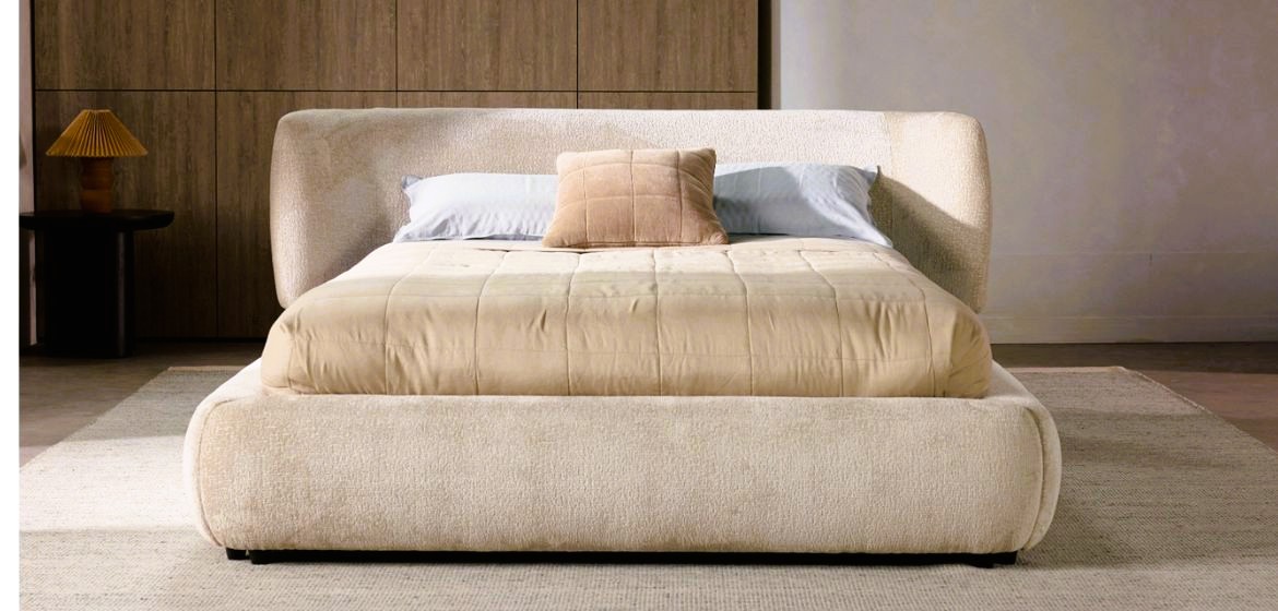 Bedroom Furniture Handling