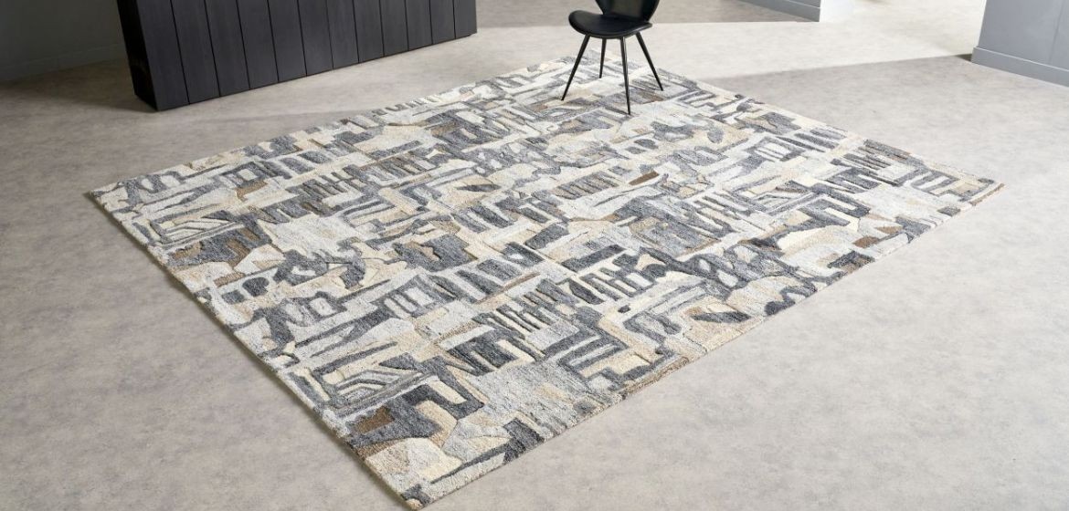 Rugs Mirrors And Home Accessories